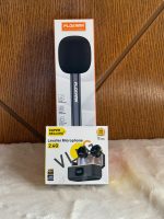 Microphone x Interview Handle Stick